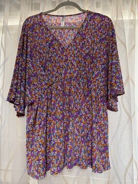Purple Floral V-Neck Flutter Sleeve Tunic